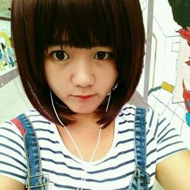 小肚兜《求关注》主播照片