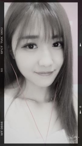 小懒懒~主播照片
