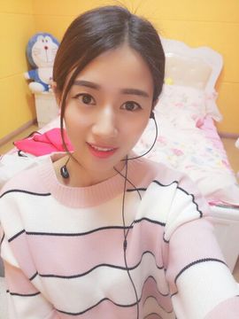 我是小黑妹主播照片