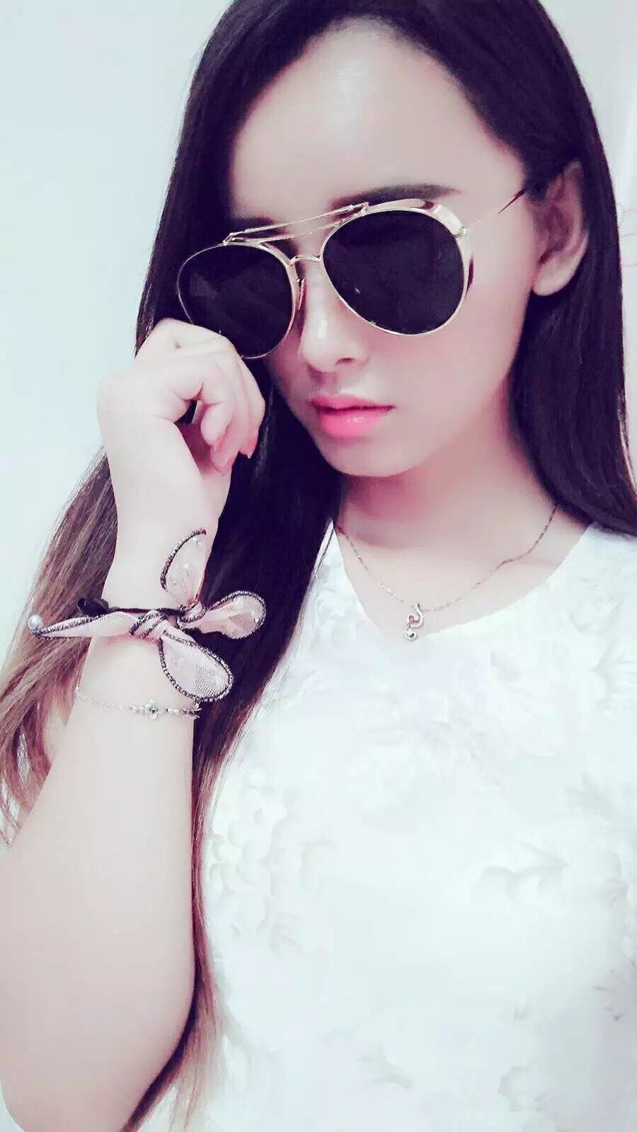 瑶妞考驾照休息的主播照片