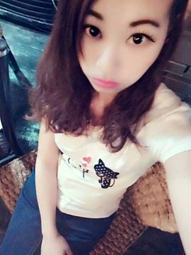 了不起的女人👩主播照片