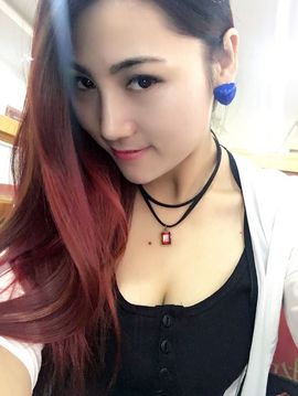 安妮没人疼主播照片