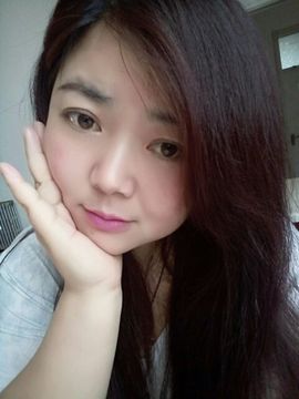 蛮蛮小妈主播照片