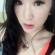 Jessica奶牛海报