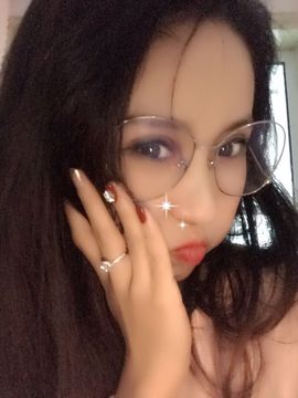 魅丽晴儿主播照片