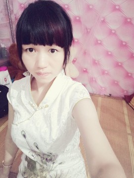 @洛洛✨主播照片