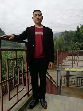 蒸汽烟客服一部小飞主播照片