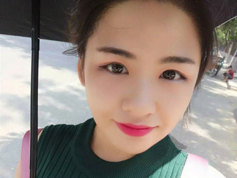 逆生长小仙女海报