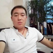 AAAA万人膜拜海报