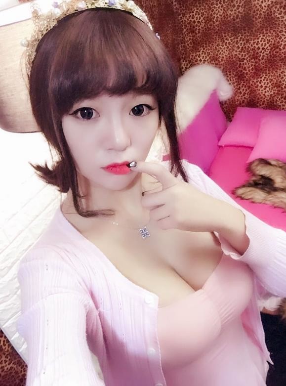 ®黑$匣￥子@★★★的主播照片