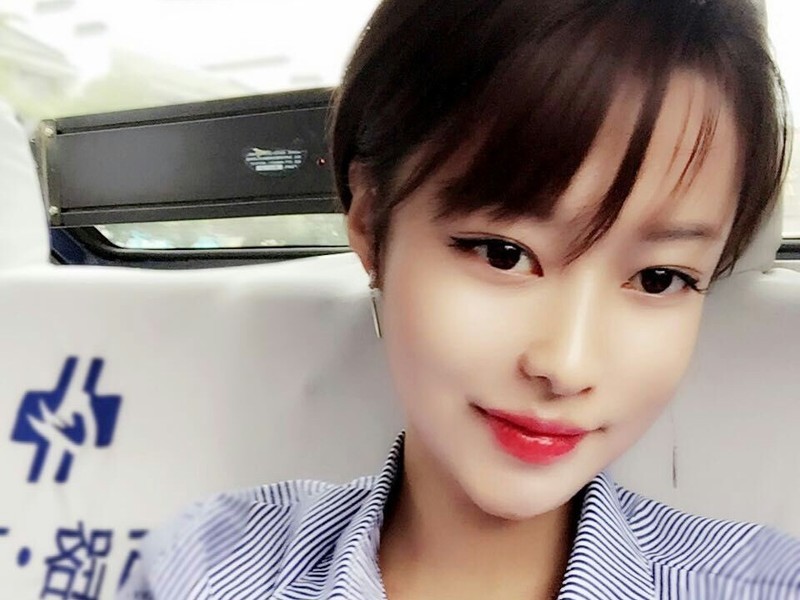 兔八哥baby的主播海报