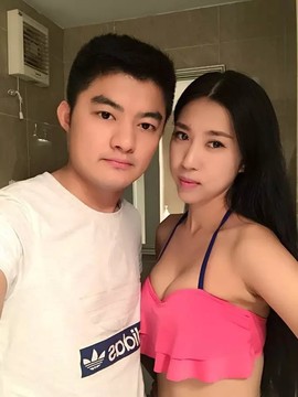 龍卒CEO主播照片