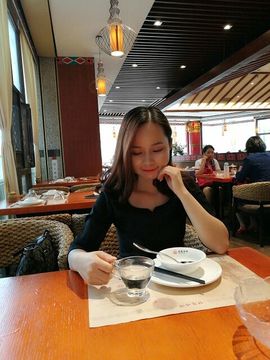 我是你的乖女孩主播照片