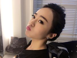 。史上最任性巫女主播照片
