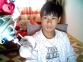 小小云杨主播照片