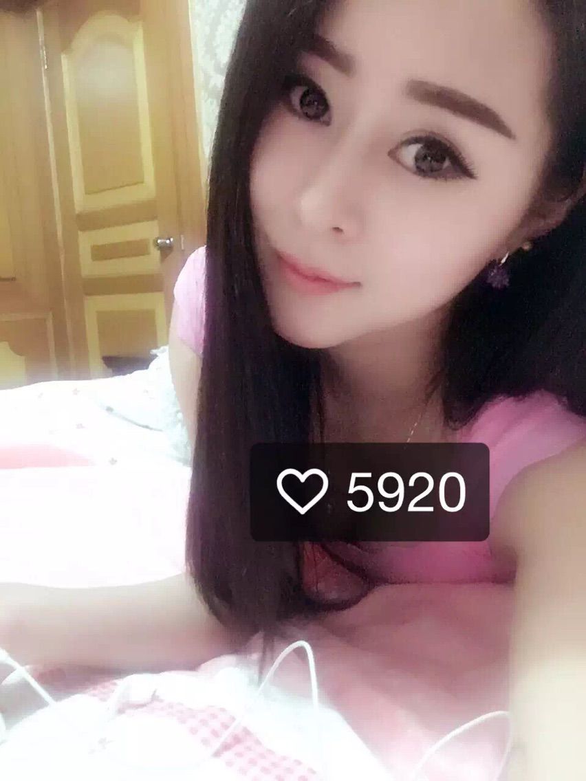 ﹏小安然つ的主播照片