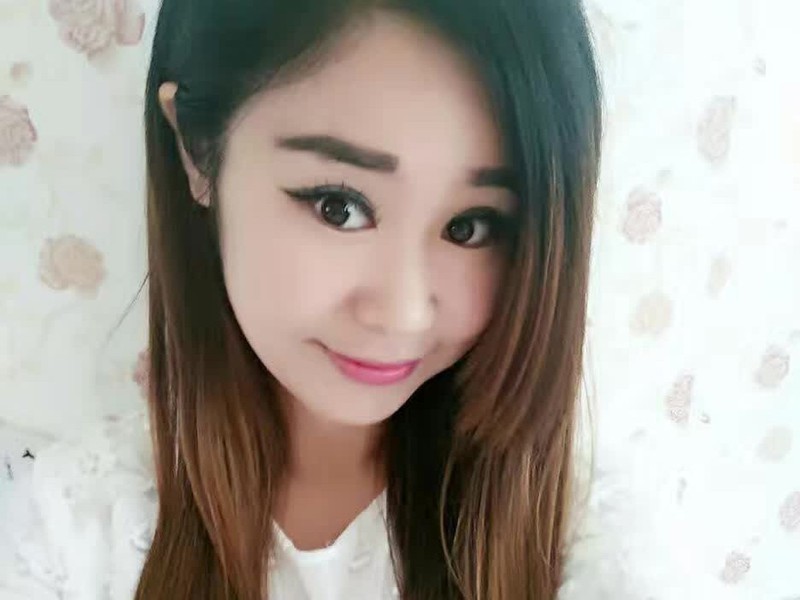 美女盛世容颜☞的主播海报