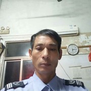 周未的那天的头像