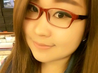 新人东北妞玲子💕的主播照片