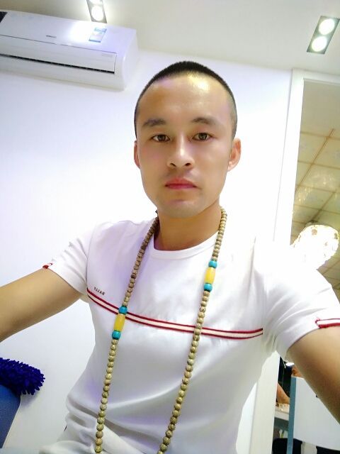 疯狂小猪。的主播照片