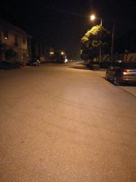 我扶墙主播照片
