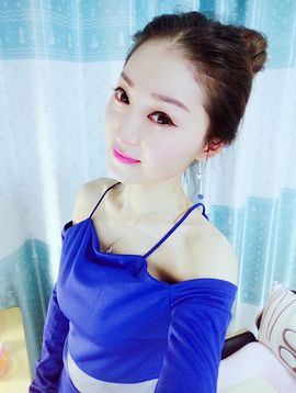 林妹妹不定时直播主播照片