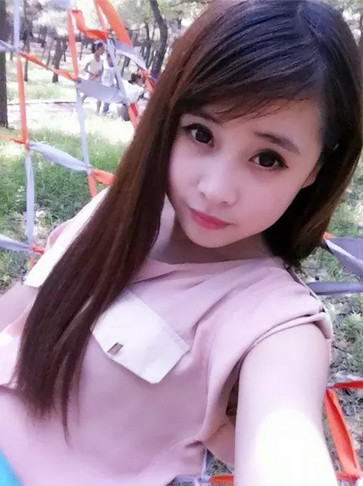 じ雪宝💋家灬飘零主播照片