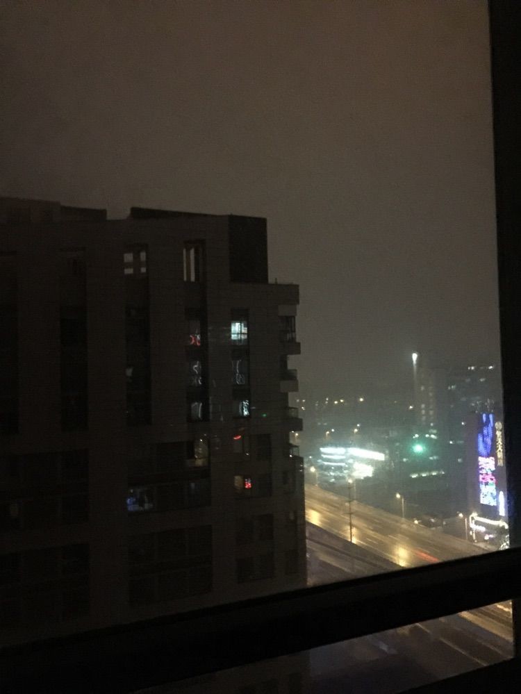 风中的风铃的图片