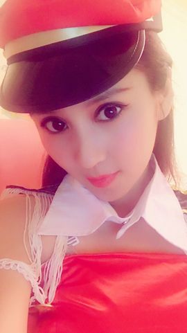 魅丽晴儿主播照片