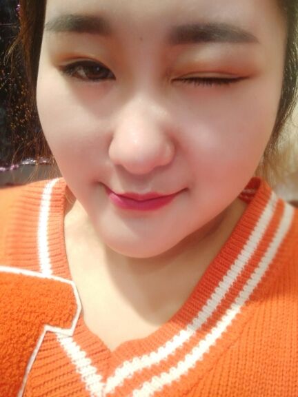 MI蜜蜜圆的主播照片