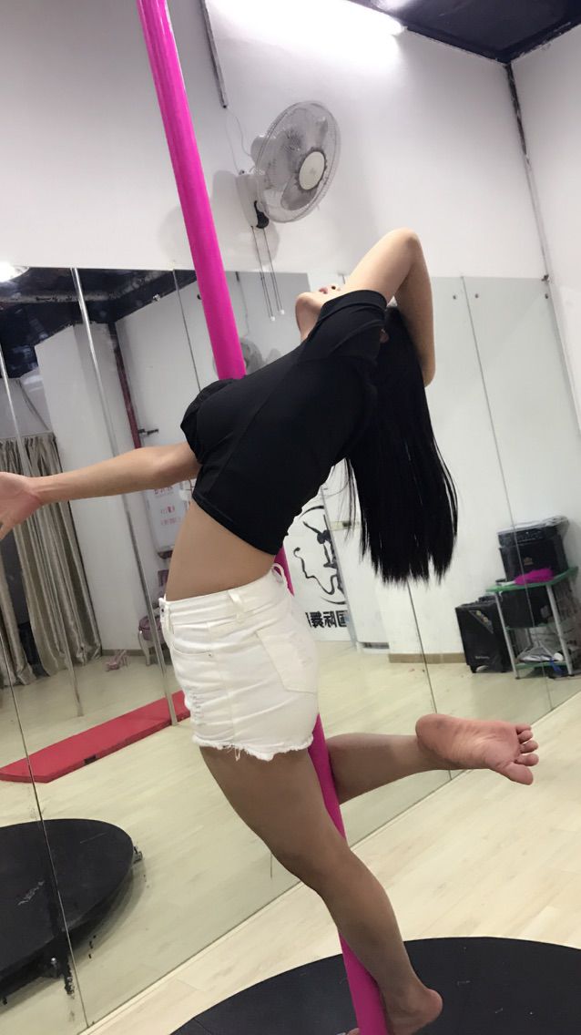 放纵魔王的主播照片