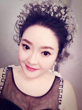 ♋吃土中的潘潘♋主播照片