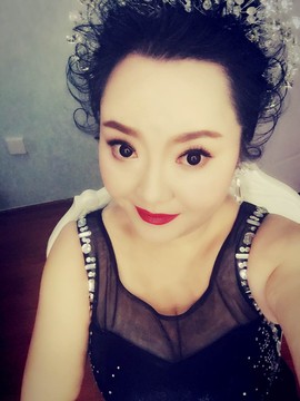 ♋吃土中的潘潘♋主播照片