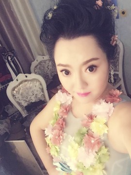 ♋吃土中的潘潘♋主播照片