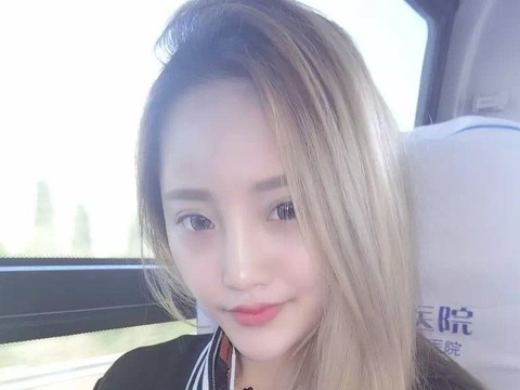 婧哥哥新人求升级海报