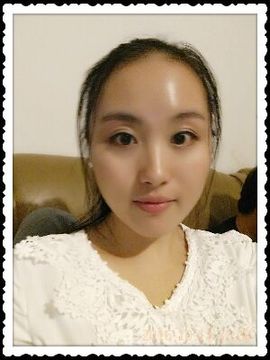 兔牙姐姐小容主播照片