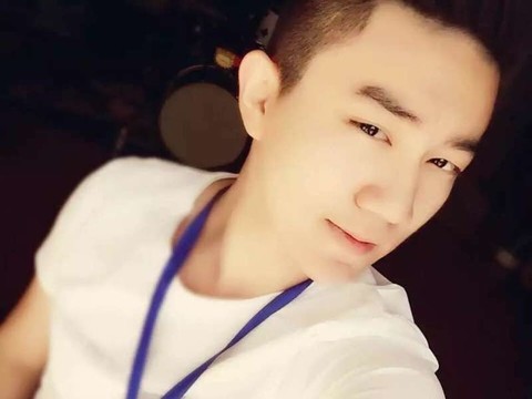 爱唱歌的徐小帅海报