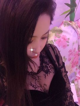 魅丽晴儿主播照片