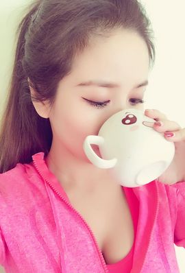 魅丽晴儿主播照片