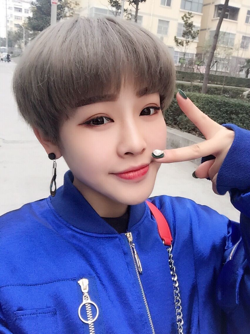 ╰❥丶谁在爱你﹍☂的图片