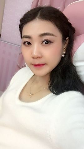 性感美猫主播照片