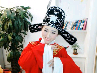 聊聊天呢主播照片