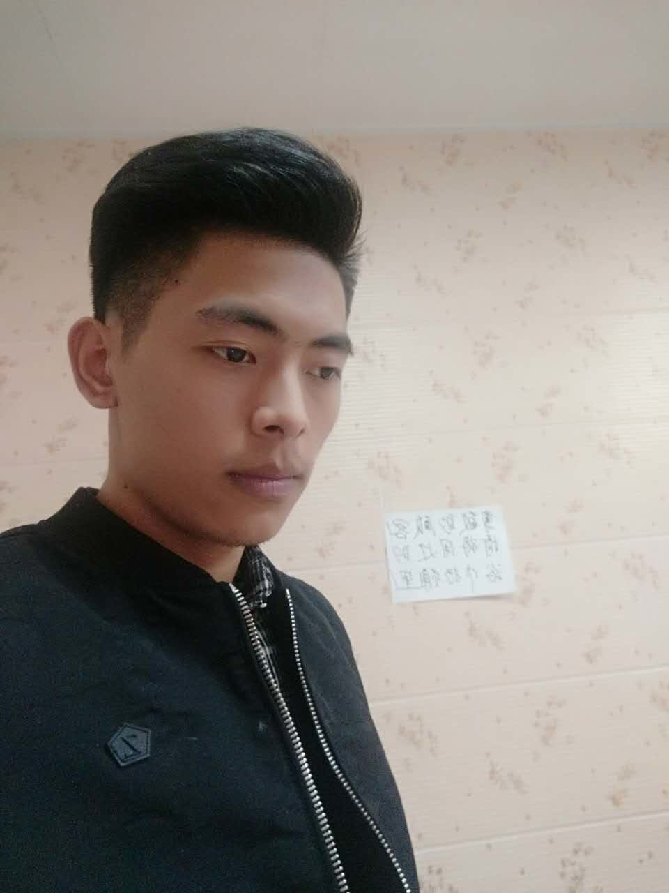 前夫。。的主播照片