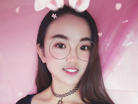 专吃🐰的胡萝卜海报