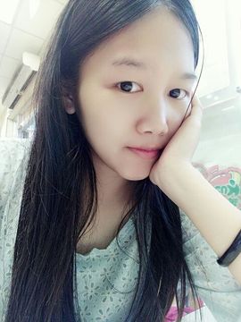☁啊哈**主播照片
