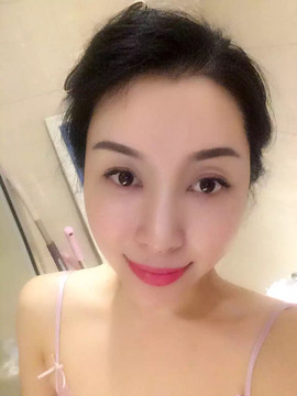 魅舞丶莹小莹主播照片