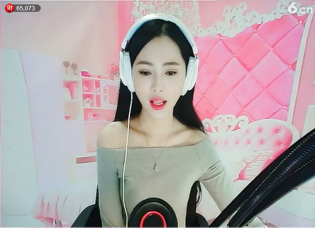 风中的风铃的图片