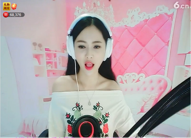 风中的风铃的图片