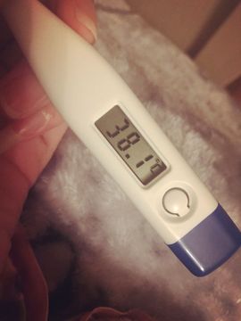 小小凡🎤（8点播）主播照片