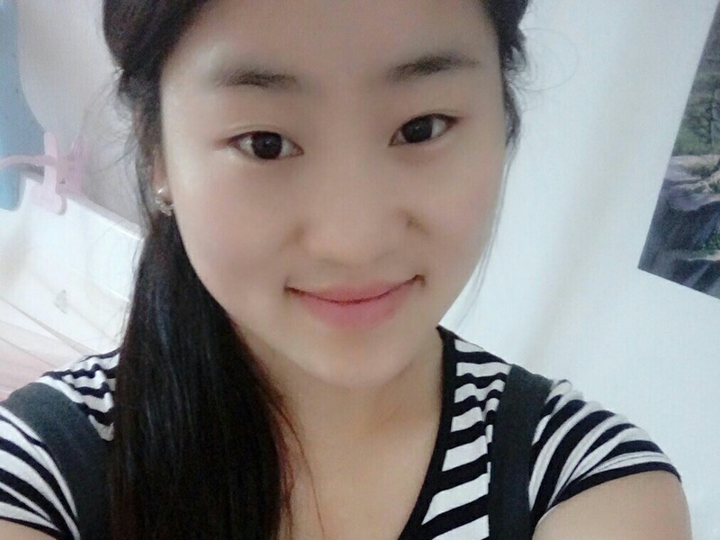 淡妆伊人新人求关注！的主播海报